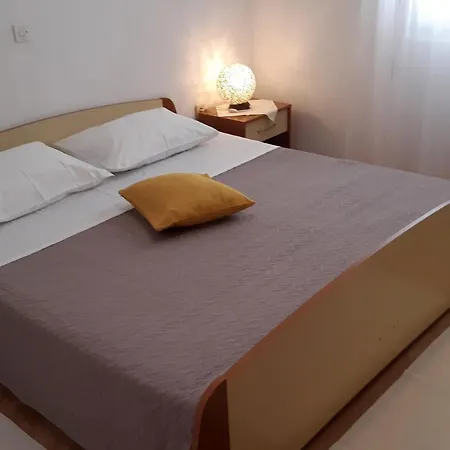Apartment By The Sea - Donja, Rab - 15983 Supetarska Draga